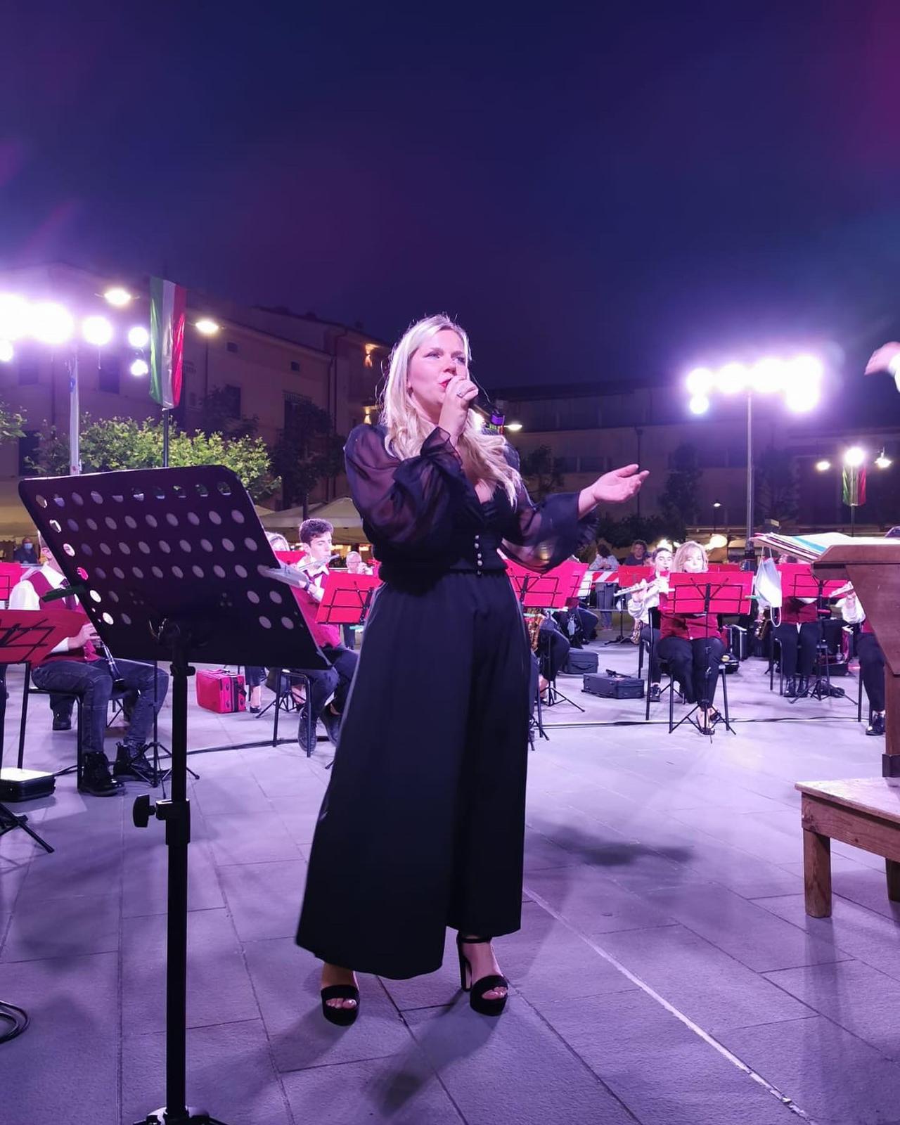 Ritratto di Elena Allegri